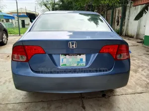 Honda Civic 1.8i-VTEC EXi 2006 Blue