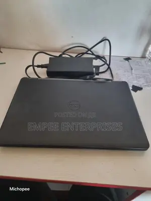 Laptop Dell Latitude E7450 8GB Intel Core i7 HDD+SSD 128GB