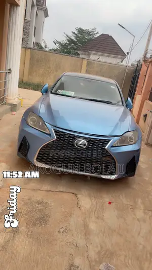Lexus IS 250 2008 Blue