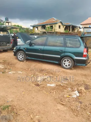 Mitsubishi SpaceWagon 2006 Green