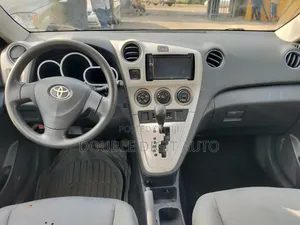 Toyota Matrix 2010 Silver