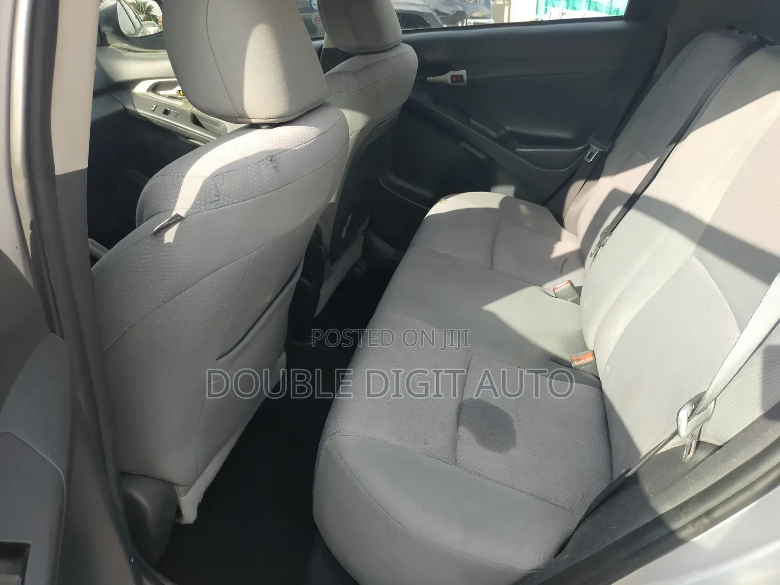 Toyota Matrix 2010 Silver
