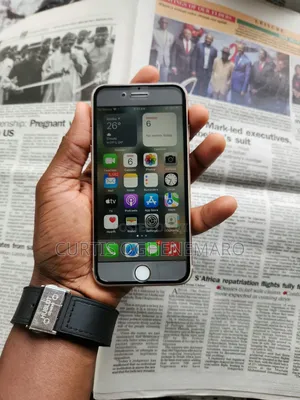 Apple iPhone 8 64 GB White