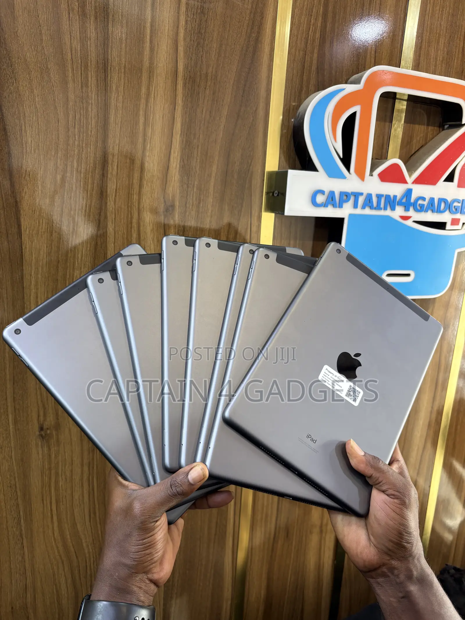 Apple iPad 10.2 (2021) 256 GB Gray