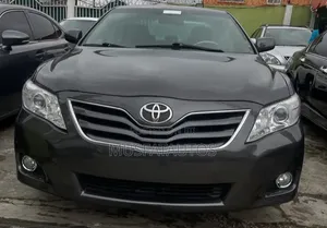 Toyota Camry 2010 Gray