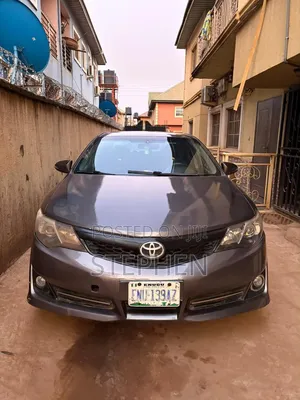 Toyota Camry 2013 Gray