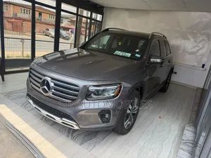Mercedes-Benz GLB-Class 2024 Gray