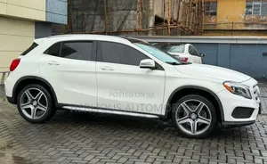 Mercedes-Benz GLA 250 2016 White