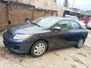 Toyota Corolla 2009 Silver