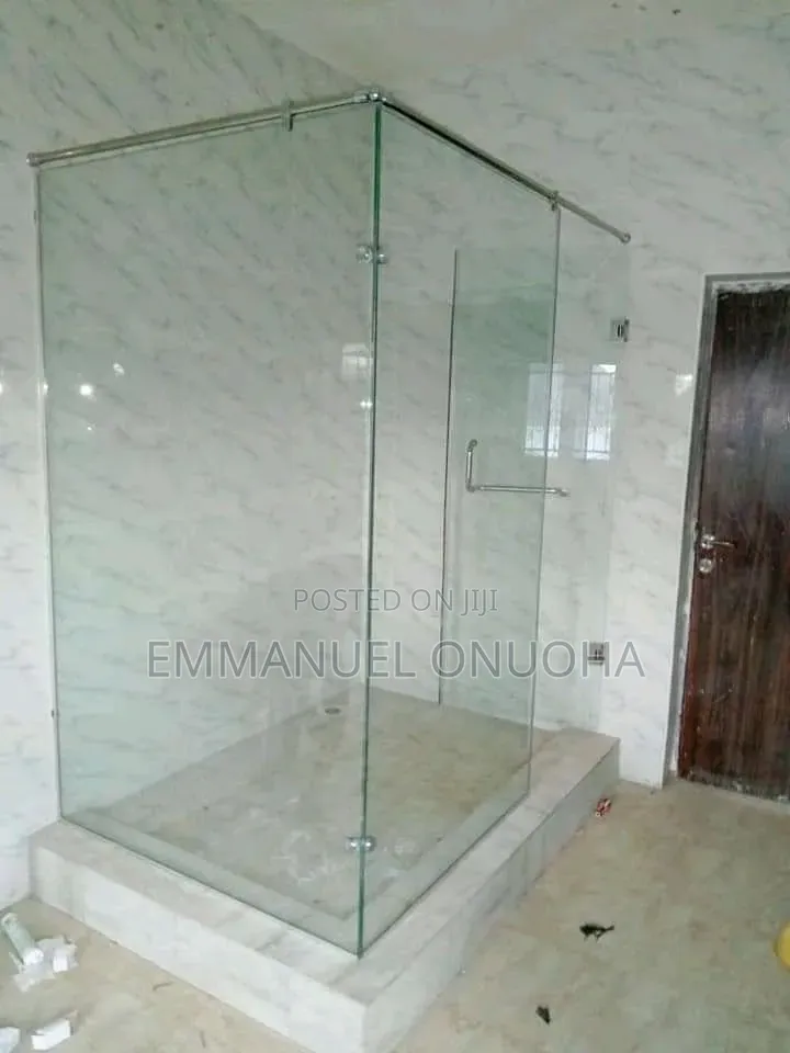 Clear Space Shower