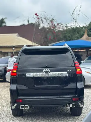 Toyota Land Cruiser Prado 2012 Black