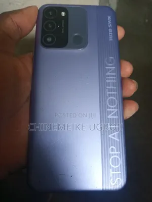 Tecno Spark 8C 64 GB Gray