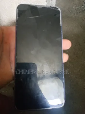 Tecno Spark 8C 64 GB Gray