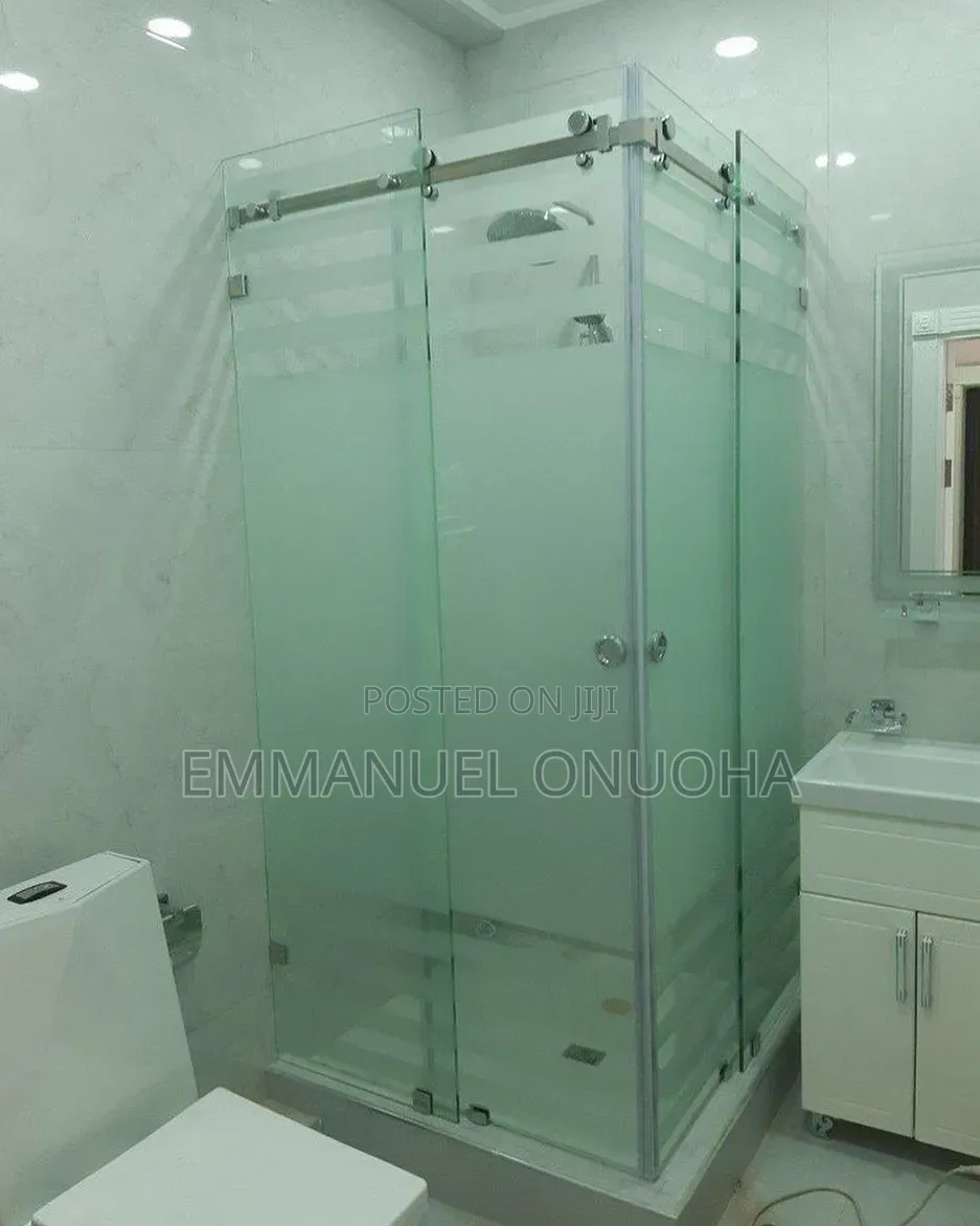 Elegant Glass Shower