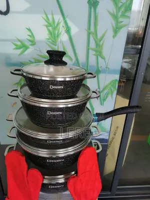 Cooking Pot
