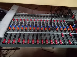 16 Channel Yamaha Digital Mixer