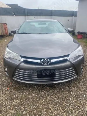 Toyota Camry 2016 Gray