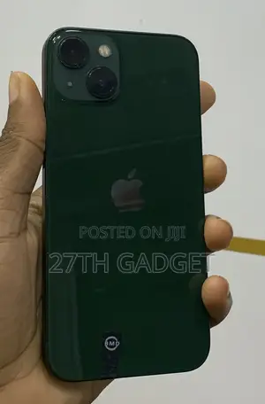 Apple iPhone 13 256 GB Green