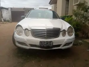 Mercedes-Benz E350 2007 White
