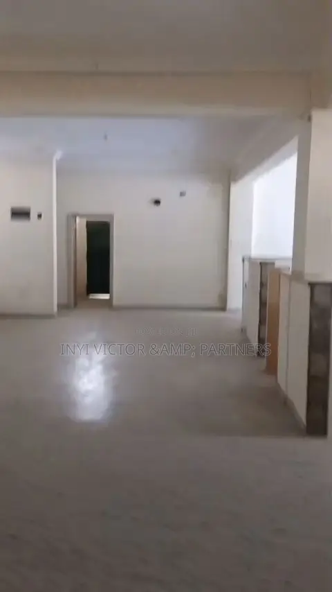 Banking Hall for Lease