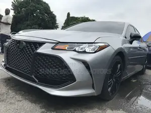 Toyota Avalon XSE Nightshade 2021 Silver
