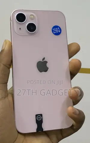 Apple iPhone 13 128 GB Pink