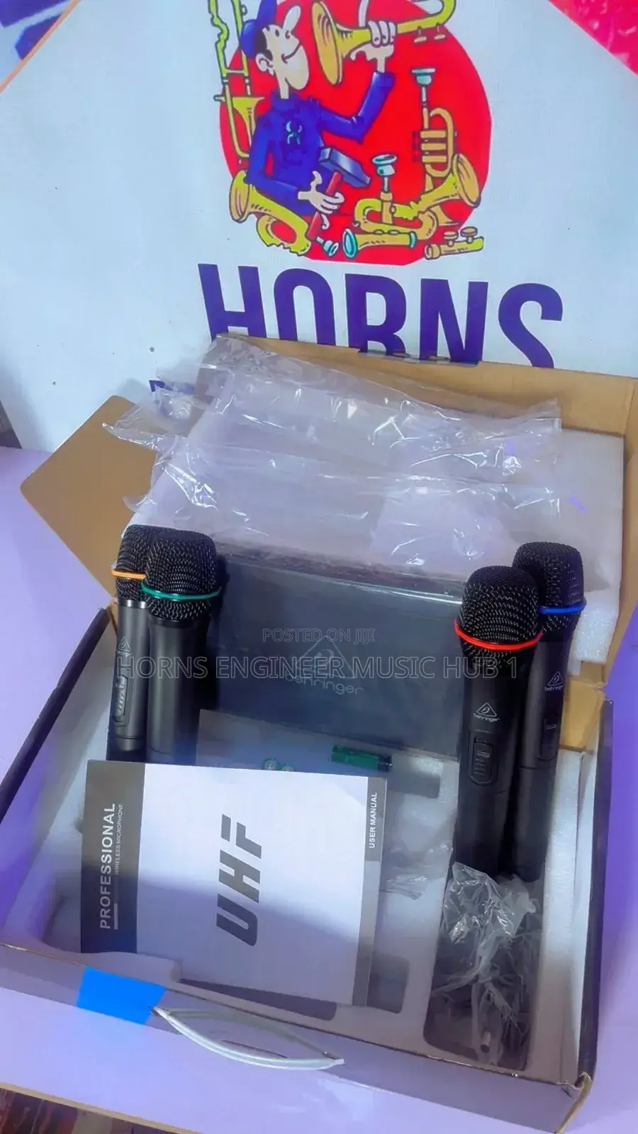 Behringer Professional Uhf Wireless Microphone System