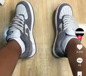 Original Quality Nike Air Available in Store