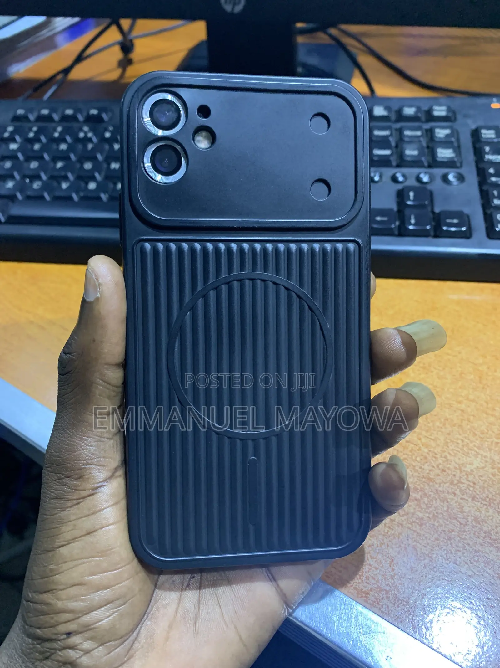 New Apple iPhone 11 64 GB Black
