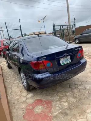 Toyota Corolla 2003 Blue