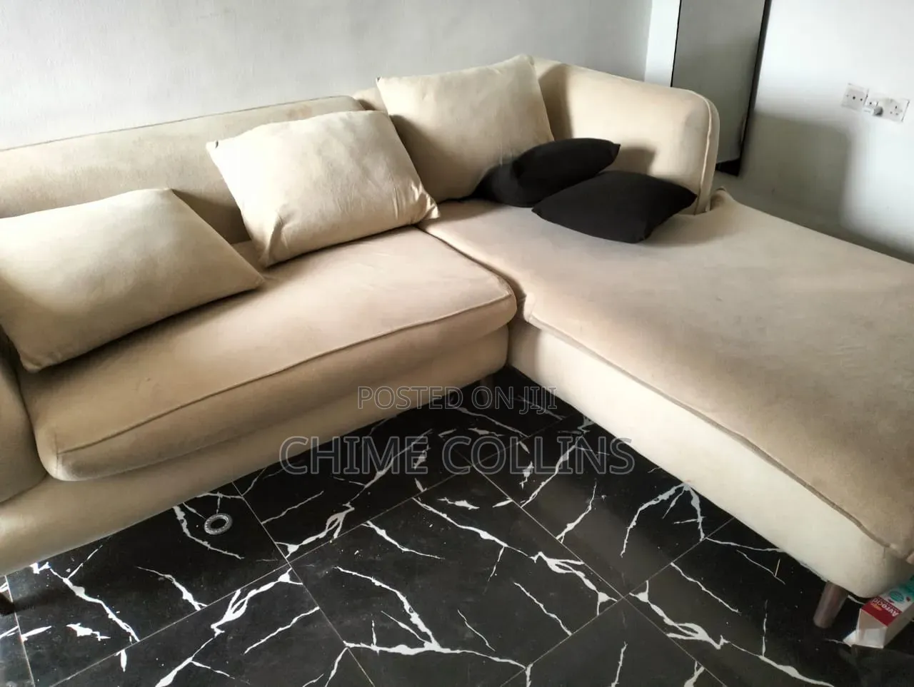 Sofa (Parlour Chair)