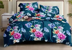 Duvet, Bedspread and 4 Pillow Covers