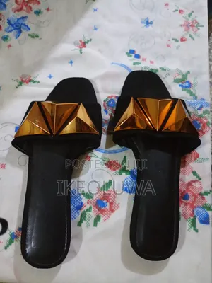 Ladies Black Flat Slip-on Sandals With Gold Studs - 39