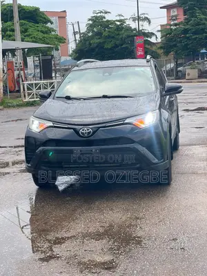 Toyota RAV4 2018 Black