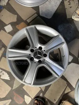Direct Tokunbo 17-Inch Original Mercedes-Benz Alloy Rim