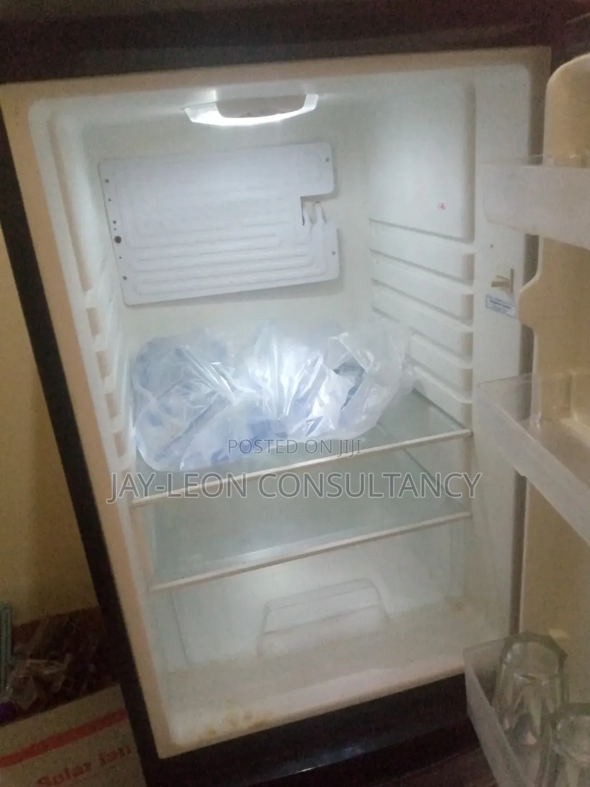 177liters Standing Fridge for Sale