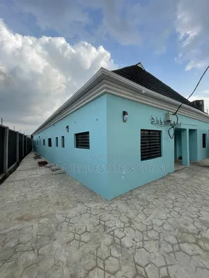 Furnished 12bdrm Bungalow in Ibadan for rent