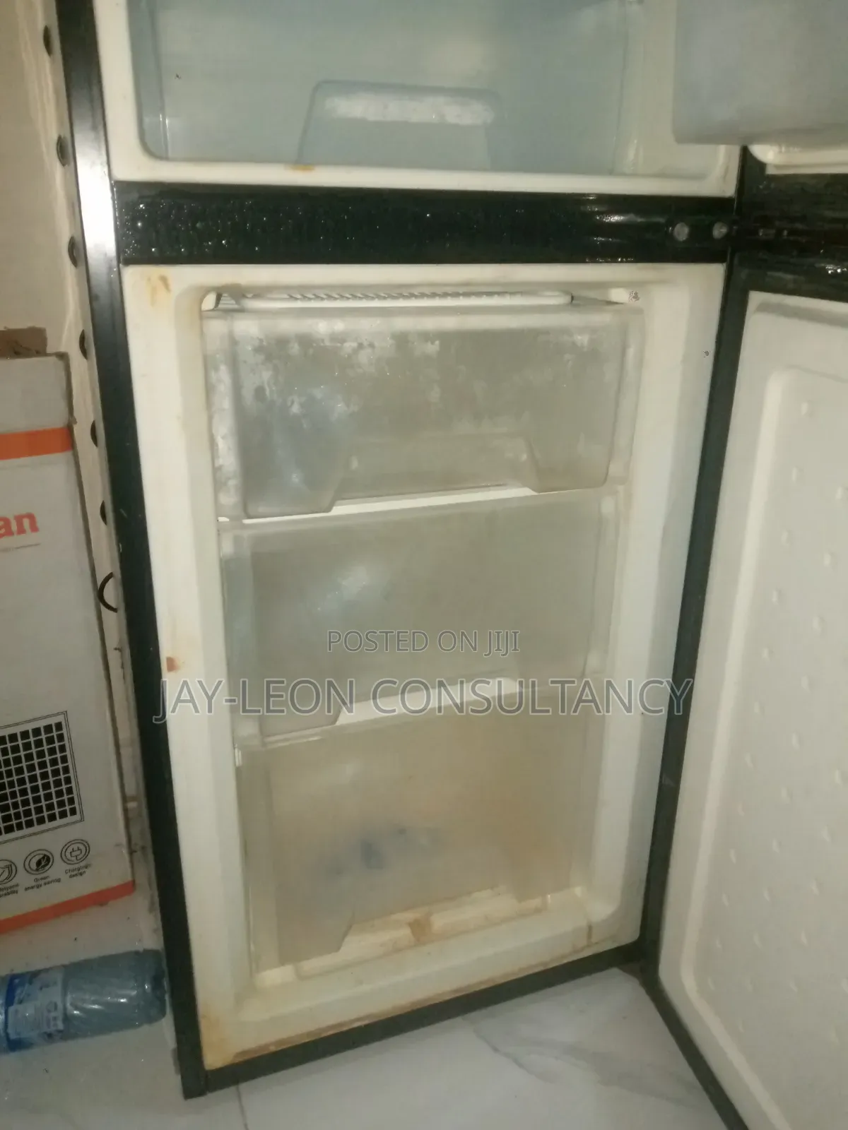 177liters Standing Fridge for Sale