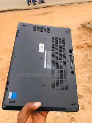 Laptop Dell Latitude 14 E5450 8GB Intel Core i5 SSD 500GB