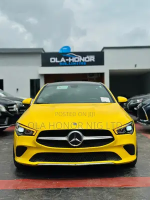 Mercedes-Benz CLA-Class CLA 250 Sedan 2020 Yellow