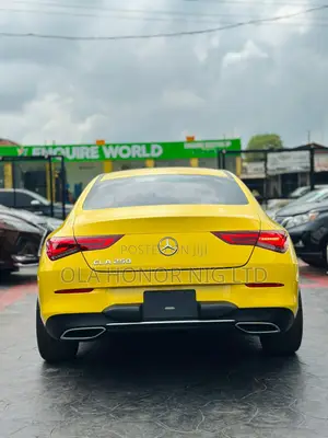 Mercedes-Benz CLA-Class CLA 250 Sedan 2020 Yellow
