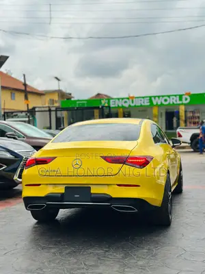 Mercedes-Benz CLA-Class CLA 250 Sedan 2020 Yellow