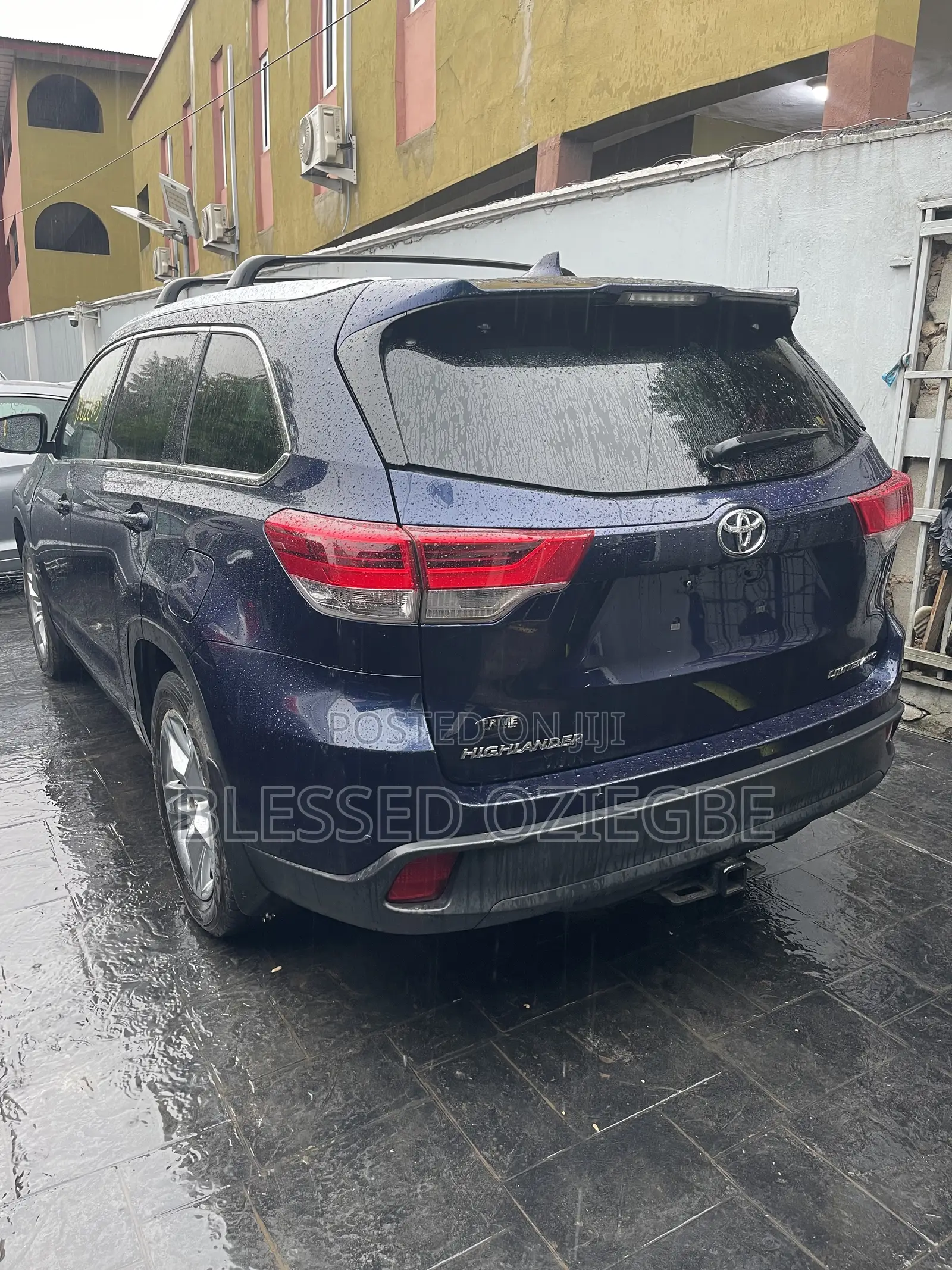 Toyota Highlander 2015 Blue