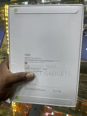 New Apple iPad Pro 11 (2025) 256 GB Black