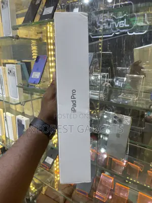 New Apple iPad Pro 11 (2025) 256 GB Black