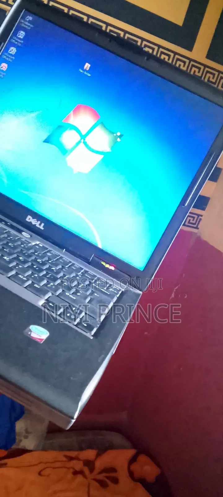 Laptop Dell 2GB Intel Core i5 HDD 160GB