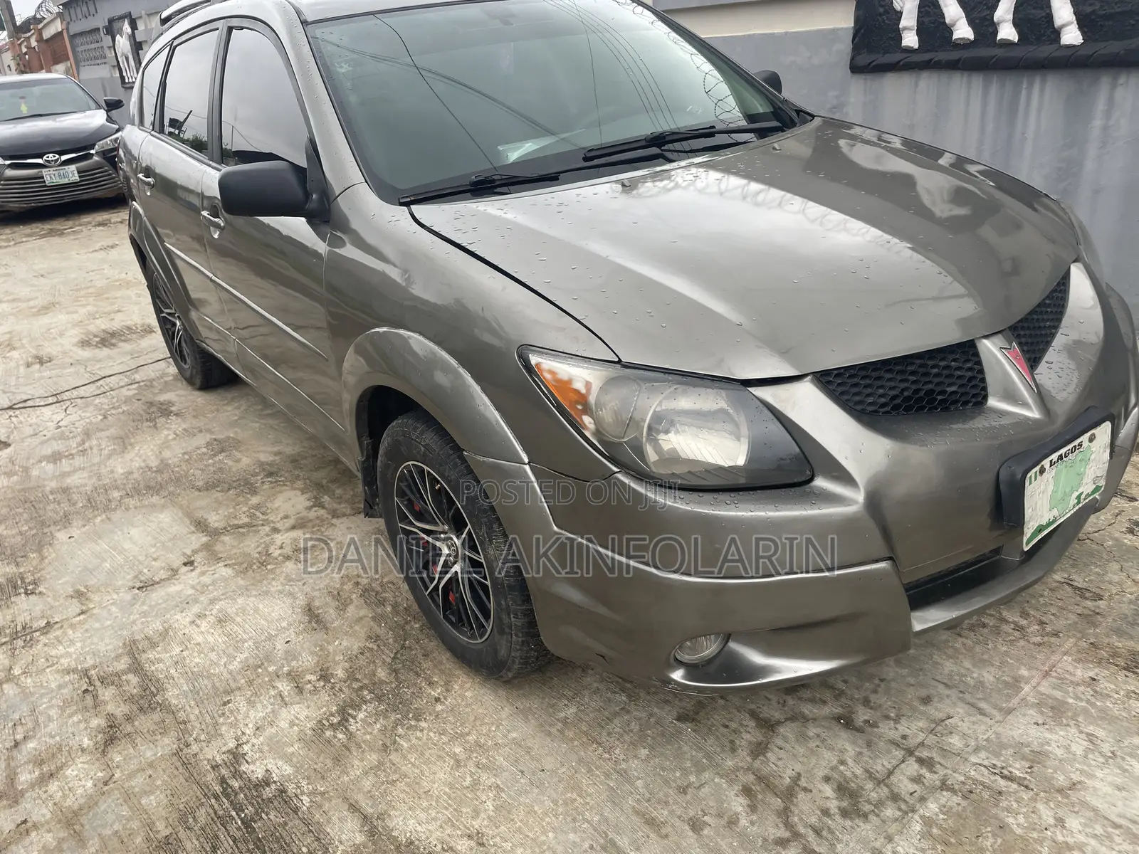 Pontiac Vibe Automatic 2003 Gray