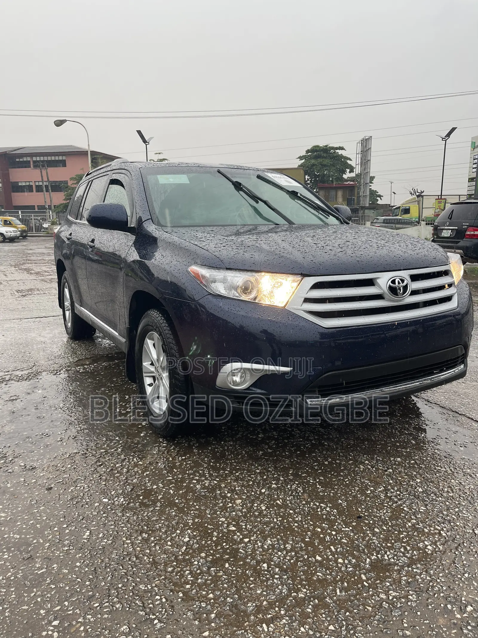 Toyota Highlander 2013 Blue