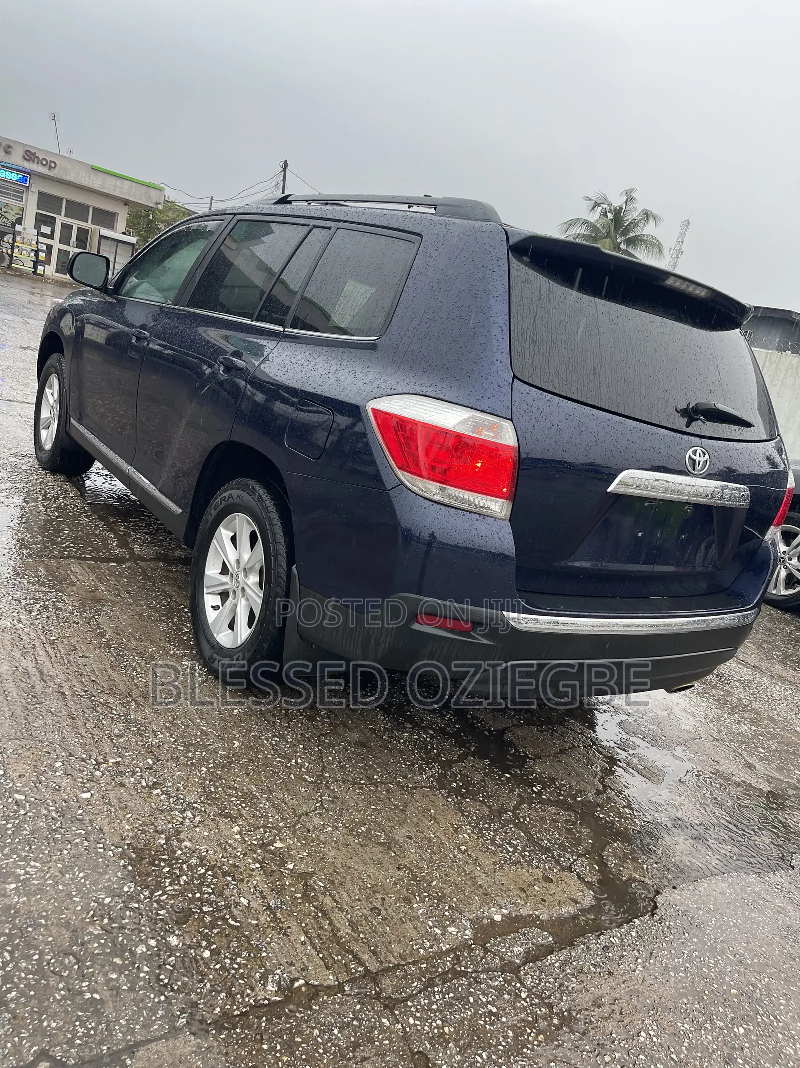 Toyota Highlander 2013 Blue