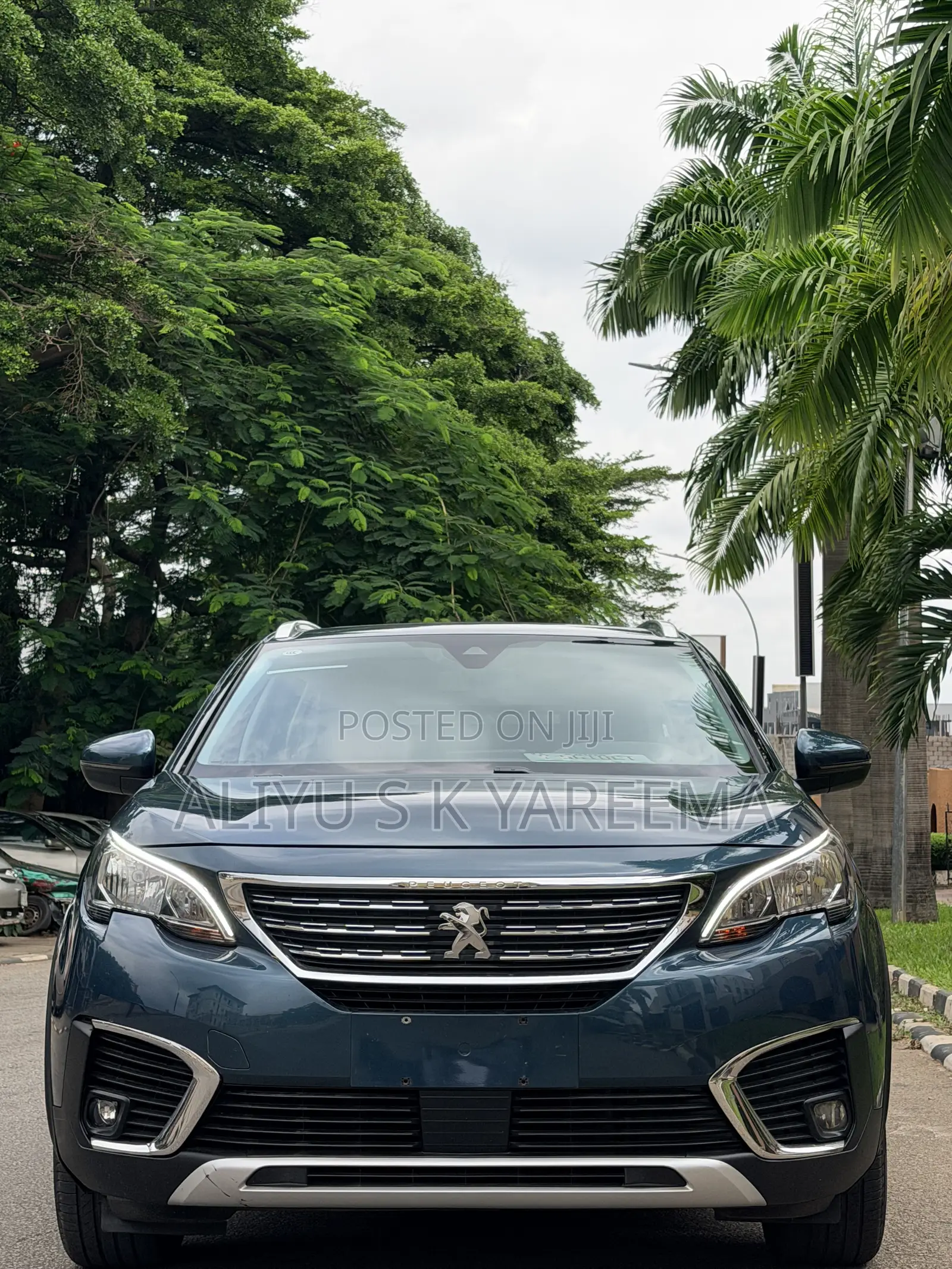 Peugeot 5008 2018 Green